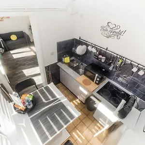  Appartement Centre Hidden Gem! For Up To 3 People